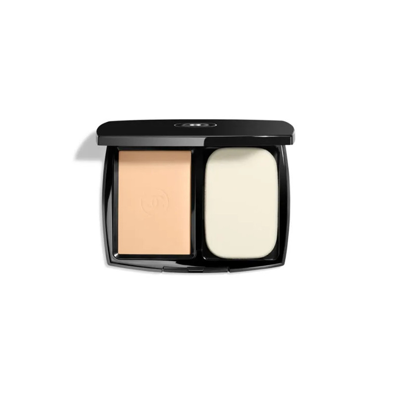 Chanel Ultra Le Teint Compact SPF15 - Beauté & Confort | Kermatone