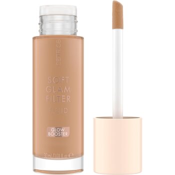 Catrice Soft Glam Filter Fluid Glow Booster 030