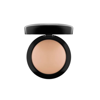 Mac Poudre De Finition Naturelle Medium Dark 10 g