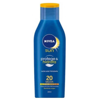 Nivea Sun Lait Protect And Hydrate SPF20 | Kermatone