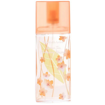 Faites le plein de fraîcheur avec Elizabeth Arden Green Tea - Kermatone