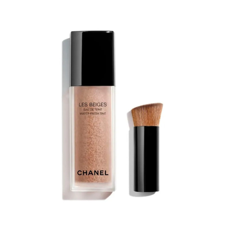 Chanel Les Beiges Eau De Teint Medium Light - Éclat Naturel | Kermatone